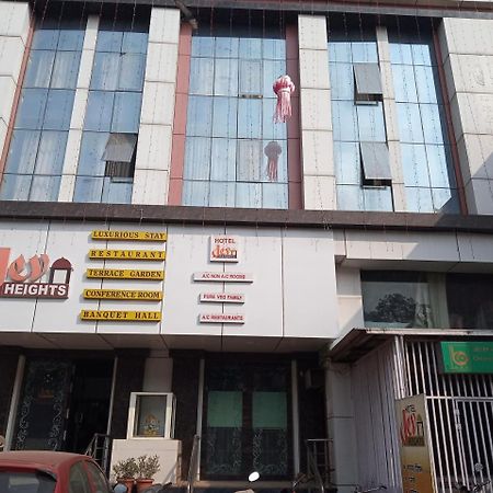Dev Heights 호텔 Jālgaon 외부 사진